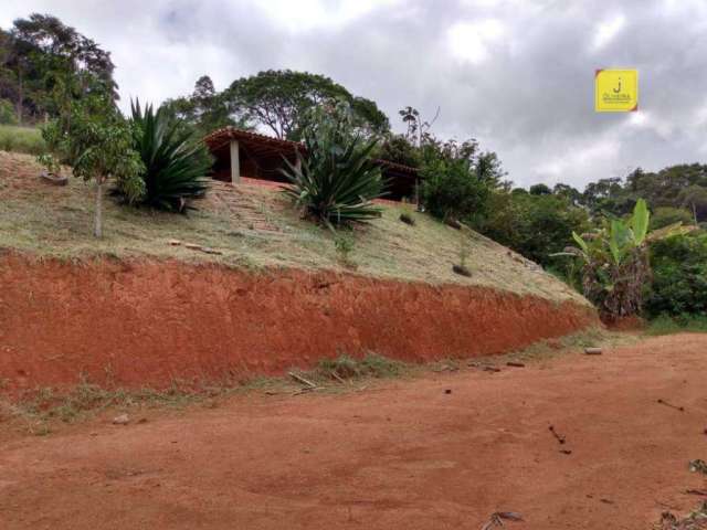 Granja em Dias Tavares com 4.000m² de terreno, e construção simples.