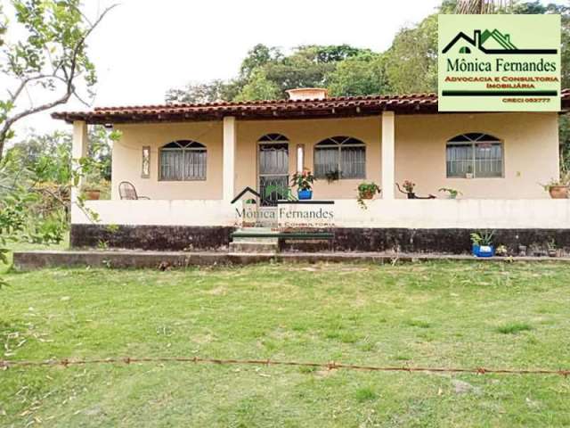 Chácara / sítio com 2 quartos à venda na Estrada de Perobas, Peróbas (Pachecos), Itaboraí, 80 m2 por R$ 380.000