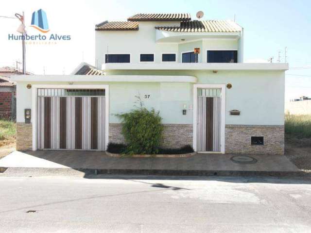 Casa com 3 dormitórios à venda, 150 m² por R$ 480.000,00 - Felícia - Vitória da Conquista/BA