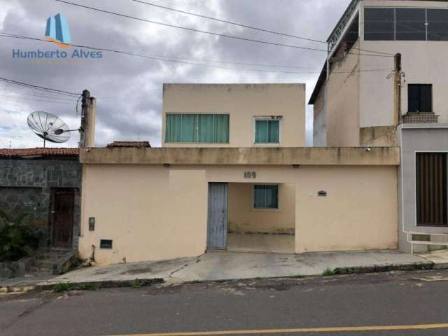 Casa com 3 dormitórios à venda, 113 m² por R$ 365.000,00 - Cruzeiro - Vitória da Conquista/BA
