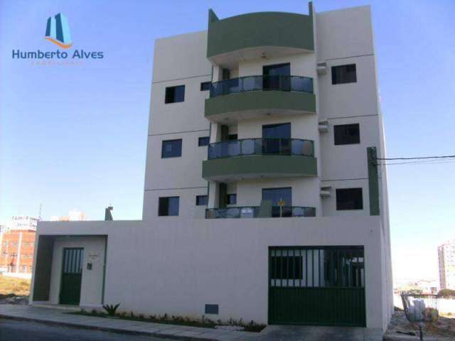 Apartamento com 3 dormitórios para alugar, 120 m² por R$ 1.765,00/mês - Candeias - Vitória da Conquista/BA