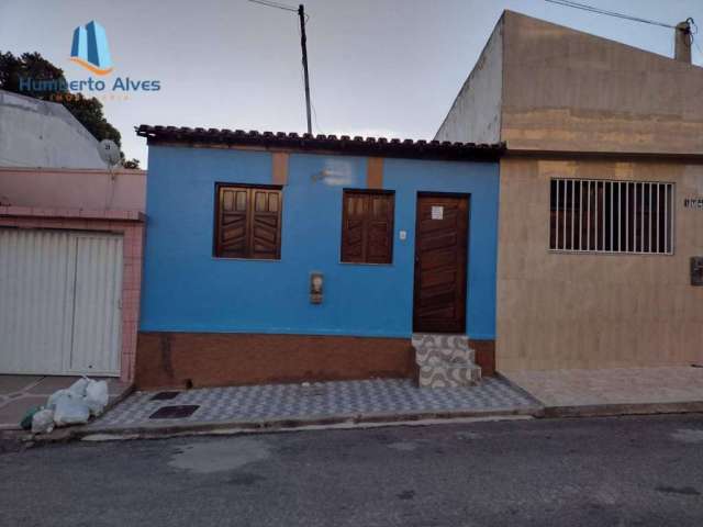Casa com 4 dormitórios à venda, 90 m² por R$ 250.000,00 - Guarani - Vitória da Conquista/BA