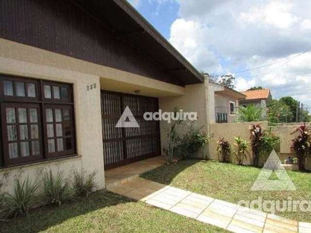 Casa à venda 3 Quartos, 1 Suite, 4 Vagas, 380.8M², Uvaranas, Ponta Grossa - PR