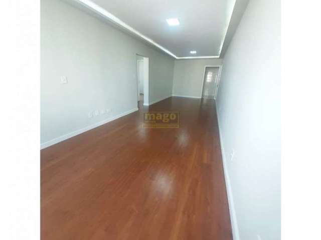 Apartamento para Venda no bairro Pioneiros em Balneário Camboriú, 2 quartos sendo 1 suíte, 1 vaga, 108 m² privativos,