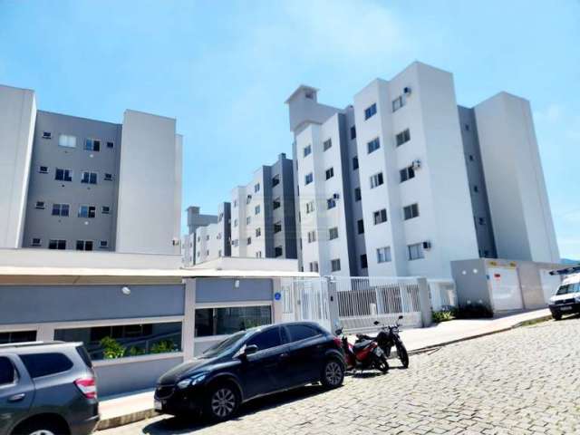 Apartamento para Venda no bairro Cedros em Camboriú, 2 quartos, 1 vaga, Sem Mobília,