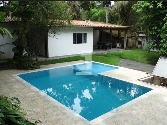 Casa Térrea em Caraguatatuba - Cidade Jardim - 550M² - 1.400.000,00