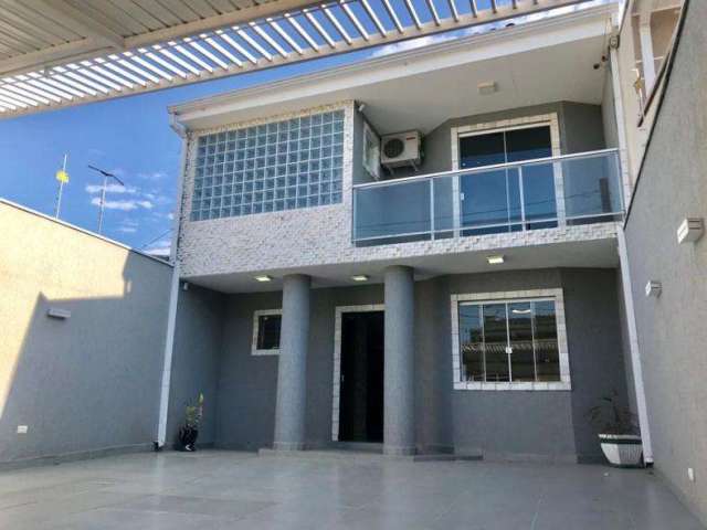 Casa com 3 quartos à venda na Rua Padre Anchieta, Parque da Fonte, São José dos Pinhais, 180 m2 por R$ 650.000