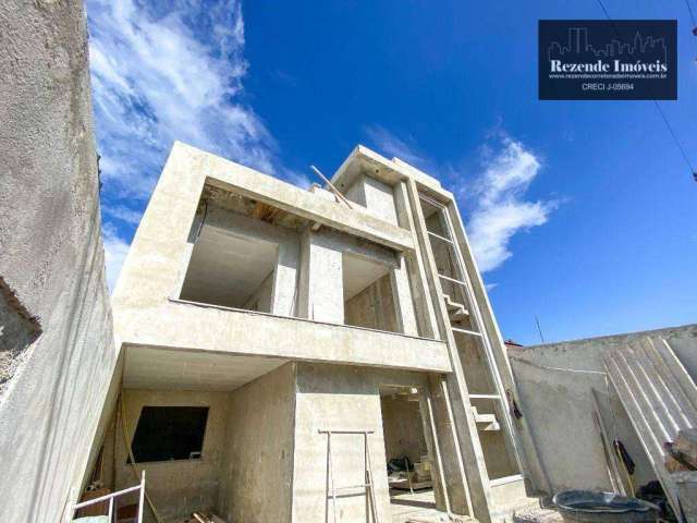 Sobrado com 3 dormitórios à venda, 184 m² por R$ 890.000,00 - Portão - Curitiba/PR