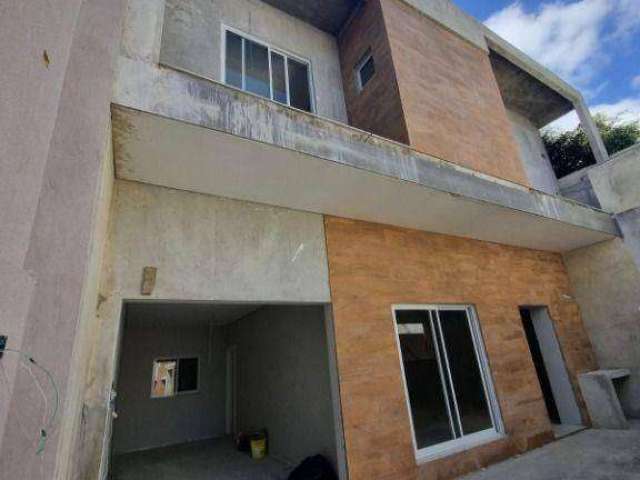 Sobrado com 3 dormitórios à venda, 204 m² por R$ 990.000,00 - Portão - Curitiba/PR