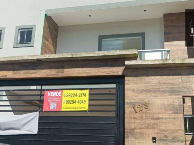 P - Sobrado com 3 dormitórios a venda, 112 m² por R$ 450.000 - Vila Garcia - Paranaguá/PR