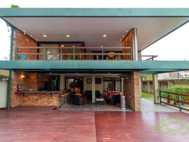 Casa incrível com 5 dormitórios à venda, 365 m² por R$ 2.990.000 - Barigui - Curitiba/PR