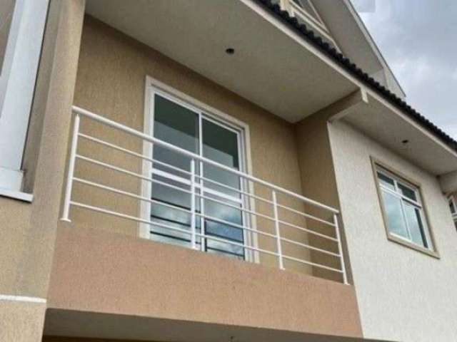 Casa com 3 quartos à venda no Uberaba, Curitiba  por R$ 650.000