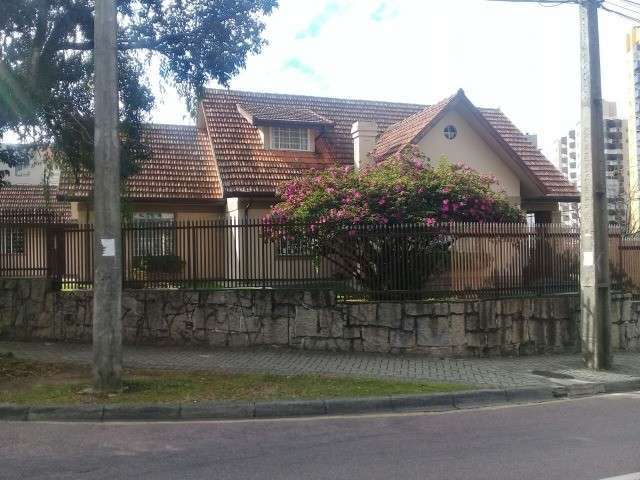 Casa com 4 quartos à venda no Alto da Rua XV, Curitiba  por R$ 1.700.000