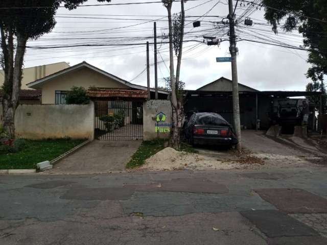 Terreno à venda no Alto Boqueirão, Curitiba  por R$ 760.000