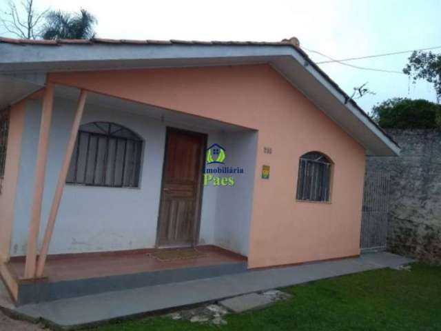 Casa com 3 quartos à venda na Vila Gilcy, Campo Largo  por R$ 300.000