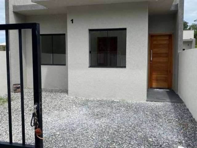 Casa próxima ao centro com 3 dormitórios à venda, 59 m² por R$ 265.000 - São Jose - Itapoá/SC