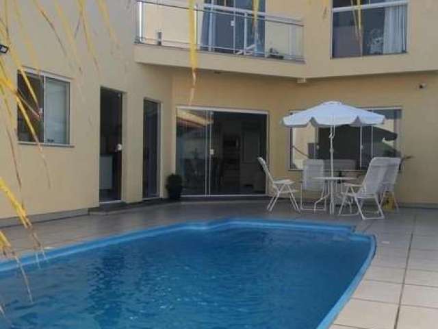 Casa com 4 quartos à venda na Rua Ipê Rosa, 258, Carianos, Florianópolis, 321 m2 por R$ 1.980.000