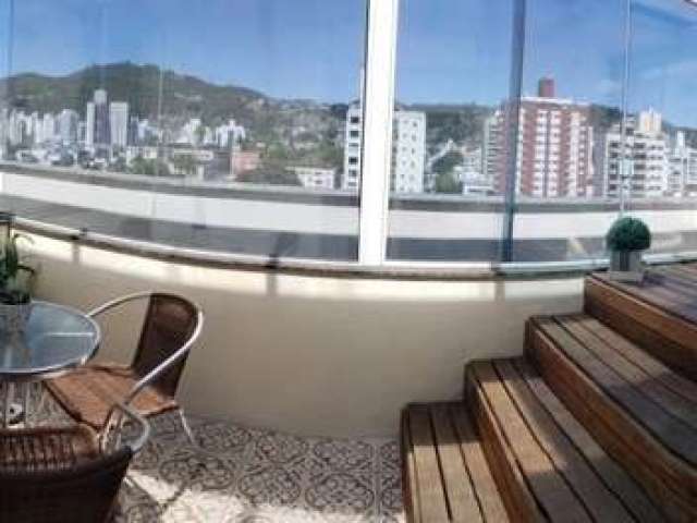 Cobertura com 3 quartos à venda na Rua Presidente Nereu Ramos, 252, Centro, Florianópolis, 425 m2 por R$ 1.500.000