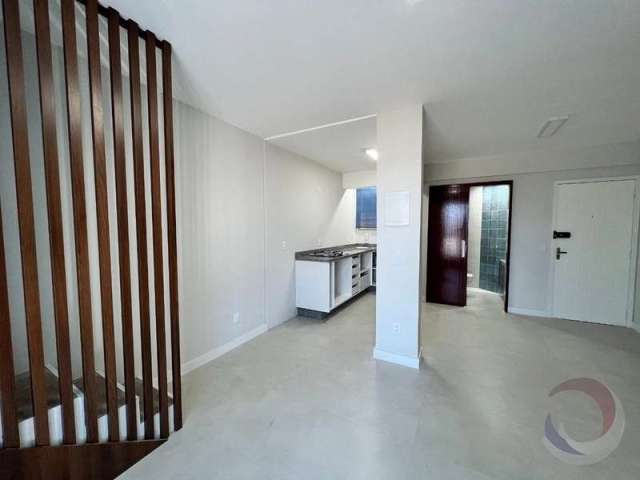 Apartamento com 2 quartos à venda na Rua Professora Sofia Quint de Souza, 644, Capoeiras, Florianópolis, 64 m2 por R$ 352.000
