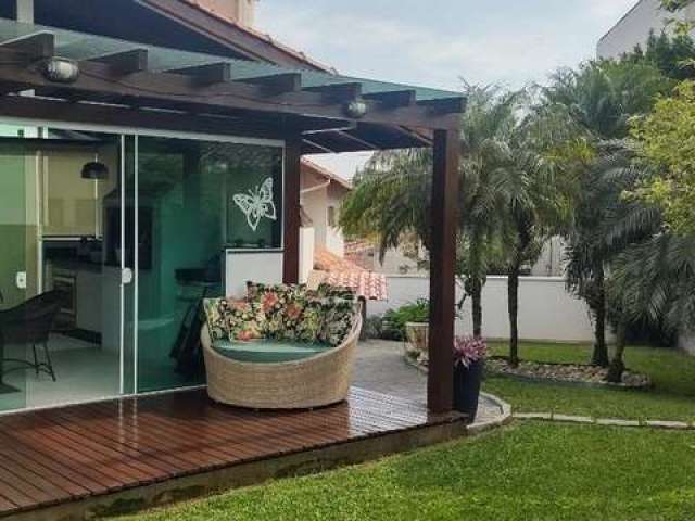 Casa com 3 quartos à venda na Rua Eduardo Nader, 159, Bom Abrigo, Florianópolis, 300 m2 por R$ 2.395.000