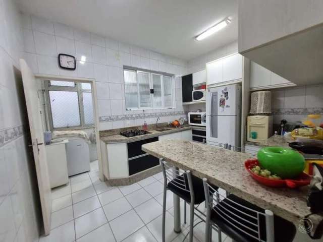 Apartamento com 3 quartos à venda na Rua Manoel de Oliveira Ramos, 43, Estreito, Florianópolis, 109 m2 por R$ 600.000