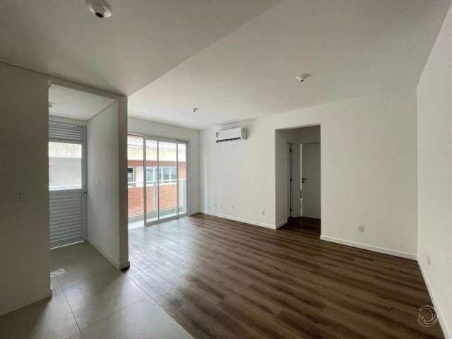 Apartamento com 2 quartos à venda na Rua Crispim Mira, 440, Centro, Florianópolis, 67 m2 por R$ 850.000