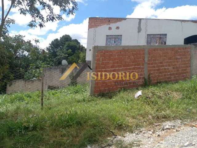 Terreno à venda na Rua Santo Estevão, Campo Pequeno, Colombo por R$ 298.000