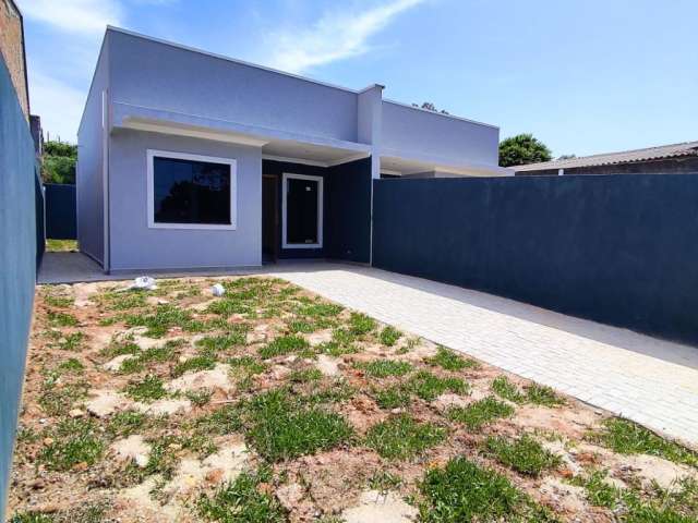 Casa com 2 quartos à venda na Rua Águia, 704, Capela Velha, Araucária, 52 m2 por R$ 420.000