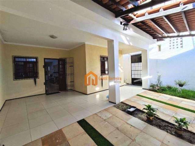 Casa com 3 dormitórios à venda, 132 m² por R$ 570.000,00 - Parquelândia - Fortaleza/CE