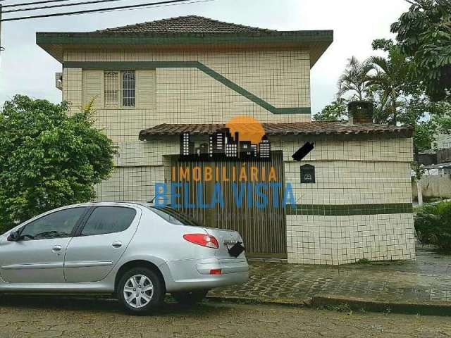 Casa com 3 quartos à venda na Avenida Nove de Julho, --, Vila Cascatinha, São Vicente por R$ 450.000