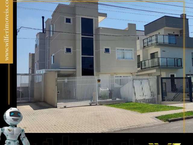Casa com 3 quartos à venda na Avenida Frederico Lambertucci, Fazendinha, Curitiba, 116 m2 por R$ 650.000