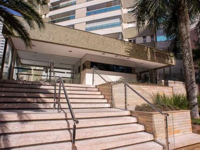 Apartamento no  Edifício Torre Valverde  com 3 dormitórios à venda, 200 m² por R$ 1.800.000 - Gleba Palhano - Londrina/PR