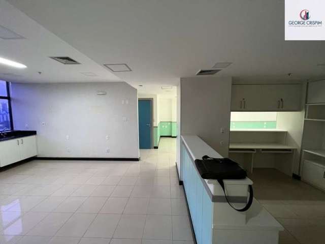 Sala ampla com 340 m², com 5 Sanitários,  nove Vagas diversas especialidades no Odonto Médico Linus Pauling para Alugar na Pituba Itaigara Salvador