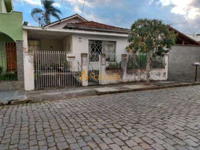 Casa  com 3 quartos - Bairro Jardim Boa Vista em Pindamonhangaba