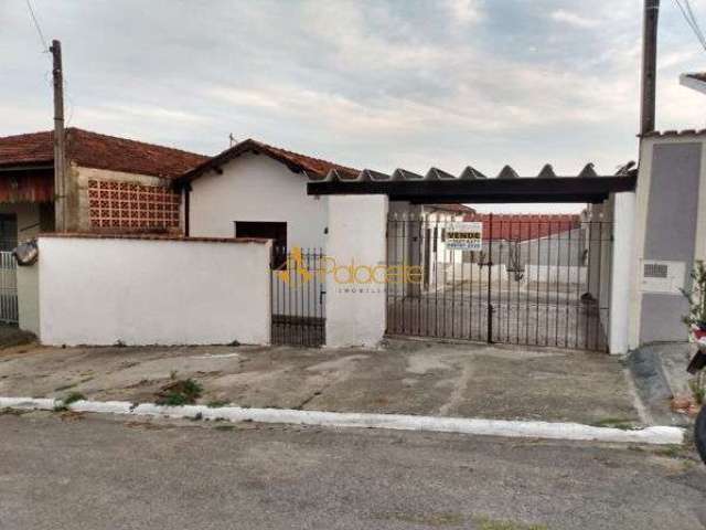 Casa  com 2 quartos - Bairro Vila Prado em Pindamonhangaba
