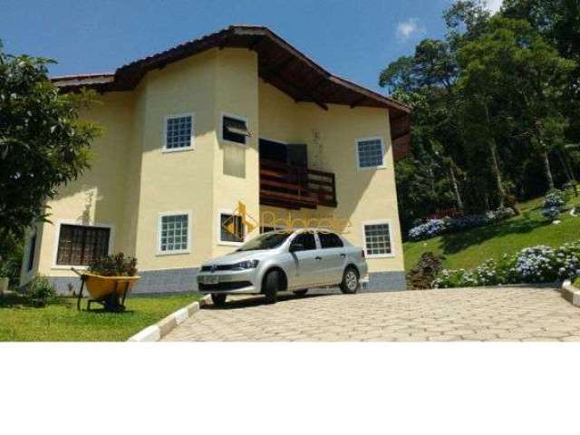 Casa sobrado com 3 quartos - Bairro Zona Rural em Monteiro Lobato