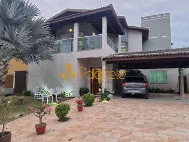 Casa sobrado em condomínio com 4 quartos no CONDOMÍNIO RESERVA DOS LAGOS - Bairro Condomínio Reserva dos Lagos em Pindamonhangaba