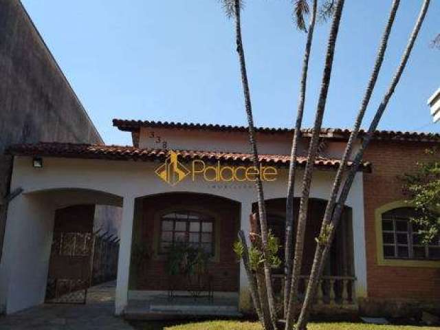 Casa  com 3 quartos - Bairro Santana em Pindamonhangaba