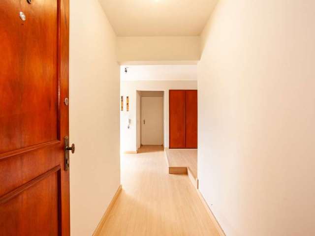 Apartamento com 1 quarto  para alugar, 40.45 m2 por R$1500.00  - Centro - Curitiba/PR