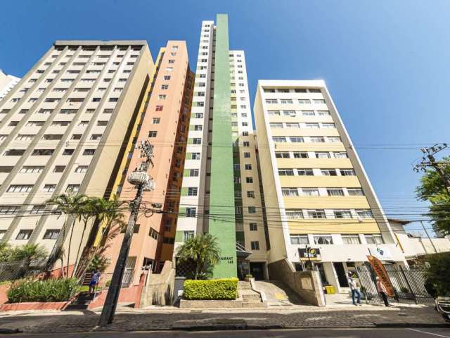 Apartamento com 1 quarto  para alugar, 23.53 m2 por R$1200.00  - Cristo Rei - Curitiba/PR