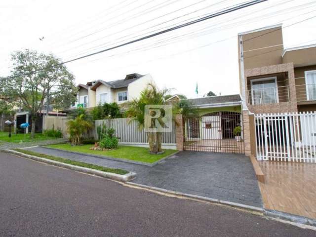 Casa com 5 quartos à venda na Rua João Fonseca Mercer, 482, Atuba, Curitiba por R$ 849.990