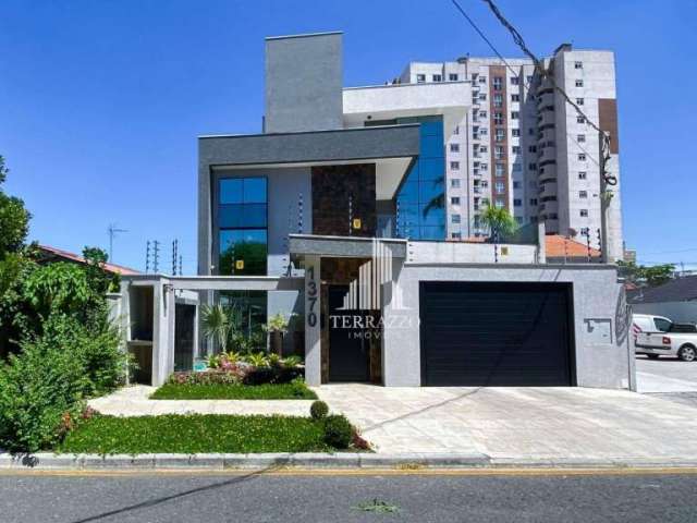 Sobrado com 5 dormitórios à venda, 424 m² por R$ 3.990.000,00 - São Pedro - São José dos Pinhais/PR