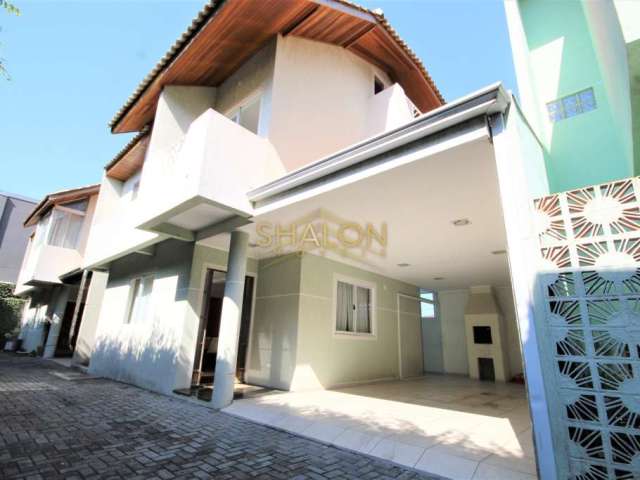 Casa com 3 quartos à venda na Rua Tomé de Souza, 43, Lindóia, Curitiba, 170 m2 por R$ 599.000
