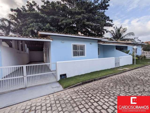 Casa com 3 quartos para alugar na Rua Estr. Min. Antônio Carlos Magalhães, Buraquinho, Lauro de Freitas por R$ 2.900
