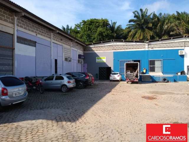 Barracão / Galpão / Depósito à venda na Rua Sivandir F. Chaves., Caji, Lauro de Freitas por R$ 420.000