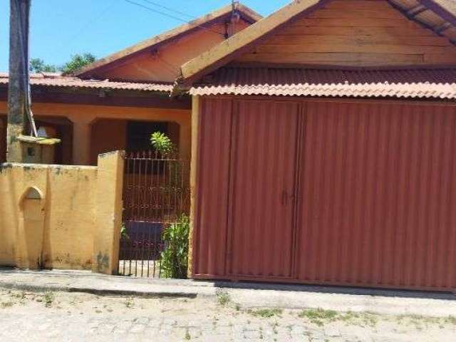 Casa à venda na Rua Domingos Ribeiro Machado, Boa Vista, Santo Amaro de Campos - RJ