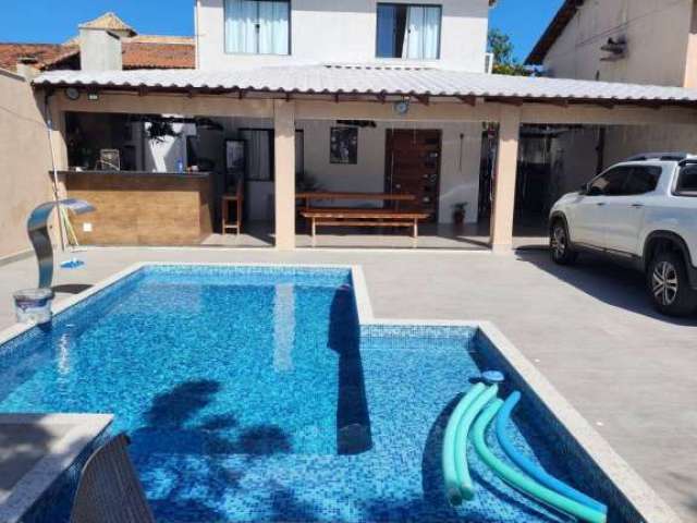 Casa com 3 quartos à venda no Jardim Olinda, Cabo Frio , 300 m2 por R$ 950.000