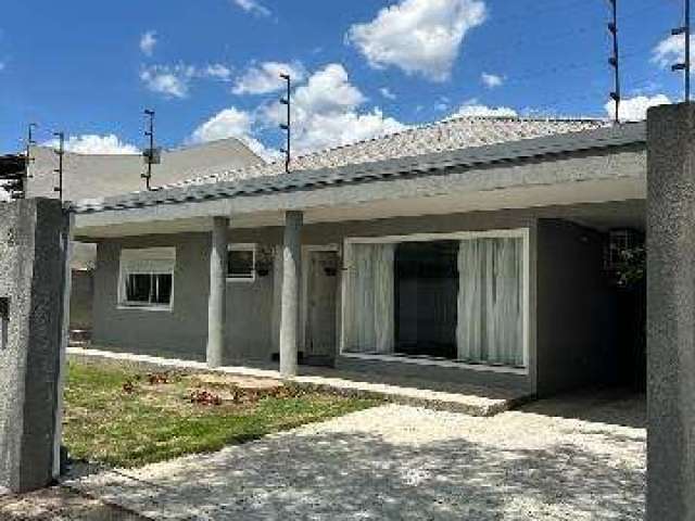 Casa com 3 dormitórios à venda por R$1.100.000 - Jardim Viviane - Colombo/PR