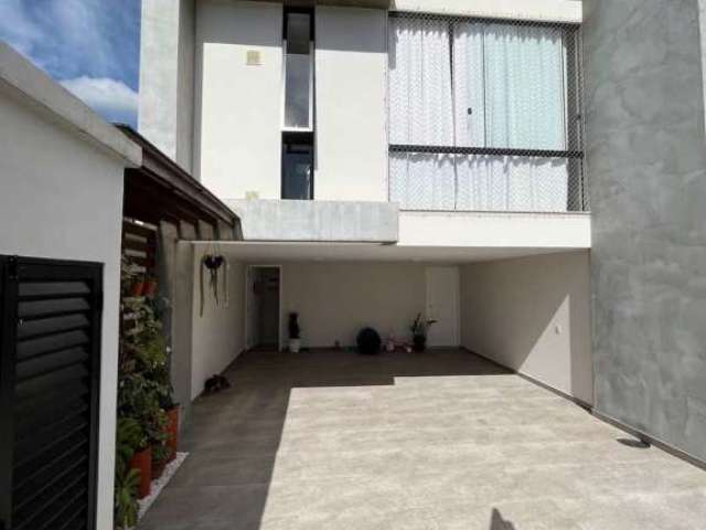 Casa com 3 quartos à venda no Nova Brasília, Joinville , 142 m2 por R$ 790.000