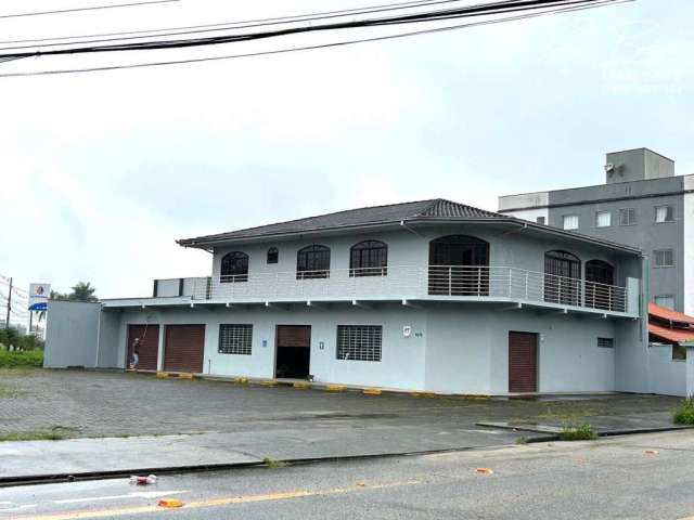 Casa comercial com 4 salas à venda no Aventureiro, Joinville  por R$ 1.300.000